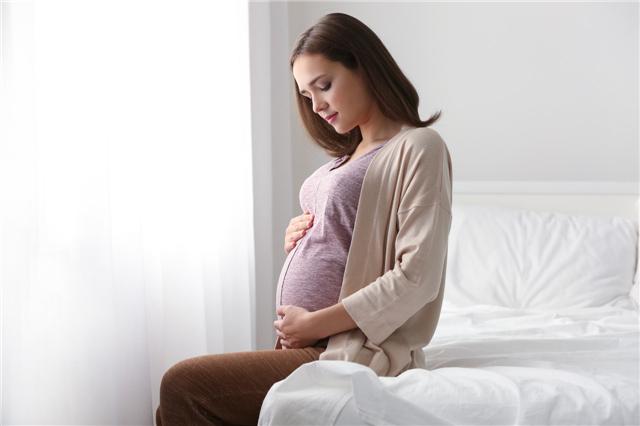 高龄卵巢衰退可以做试管婴儿吗？