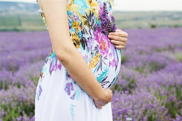试管婴儿成功怀孕之后该怎么保胎？